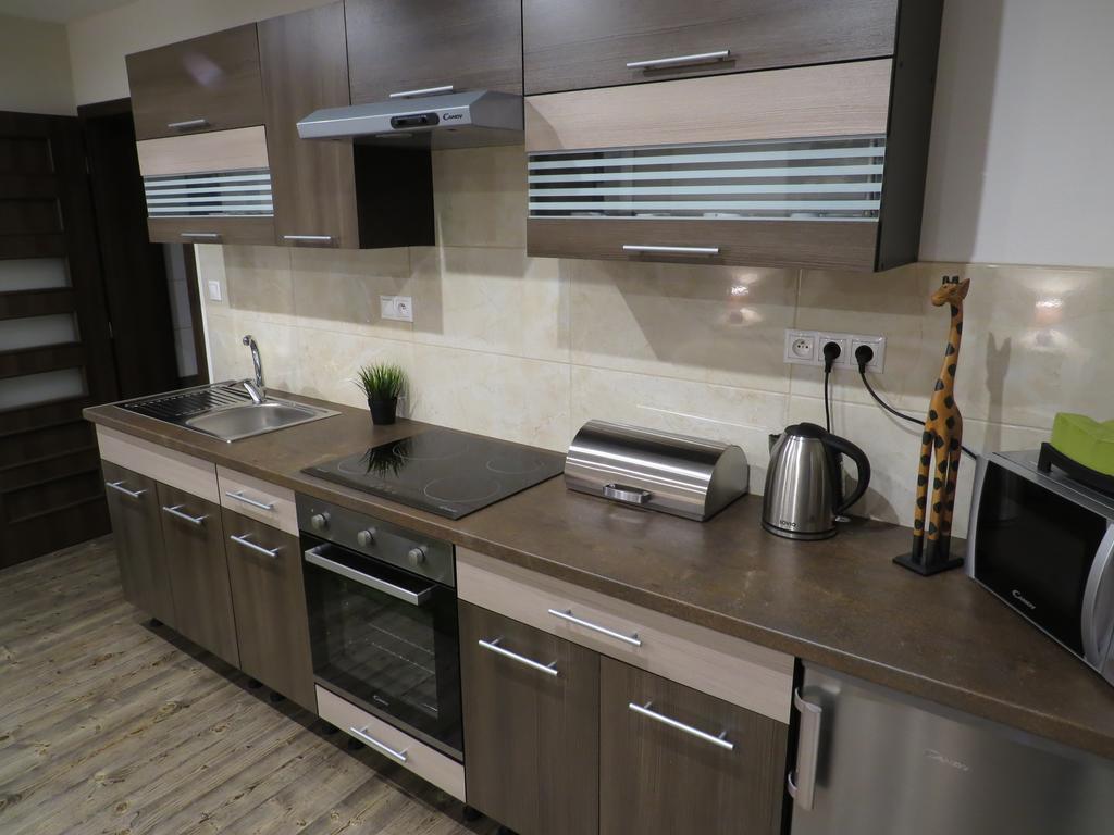 Apartman Route 18 Liptovský Mikuláš Extérieur photo